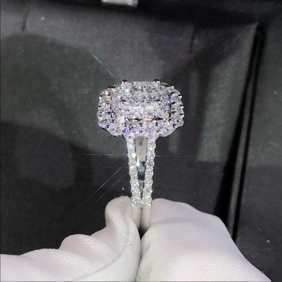 NEW 925 STERLING SILVER DIAMOND RING - Picture 3 of 9